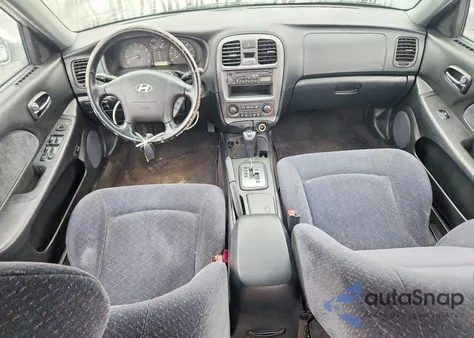 2002 Hyundai Sonata Base z USA, uszkodzony, nr VIN KMHWF25S02A602646